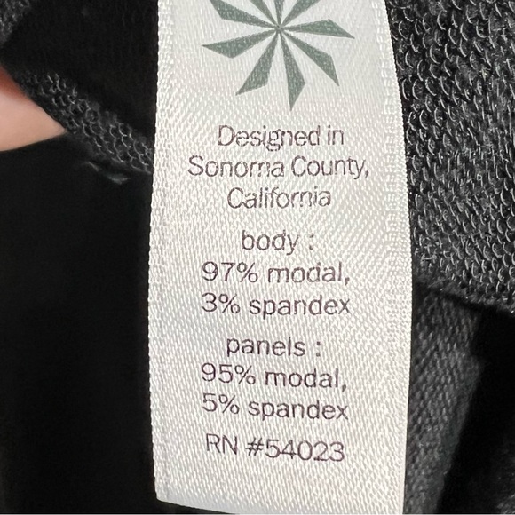 Athleta Women's Small Long Sleeve Tshirt Sweatshirt Dress Faux Wrap Bottom Gray - Picture 8 of 9